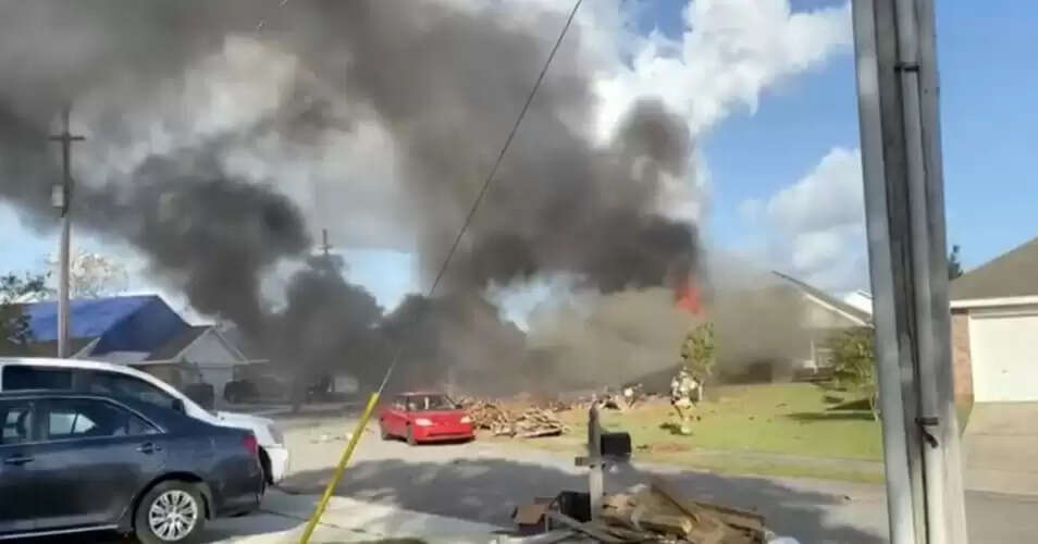 24 घंटों में 4 बड़े विमान क्रैश से दहली दुनिया, जानिए पूरी खबर