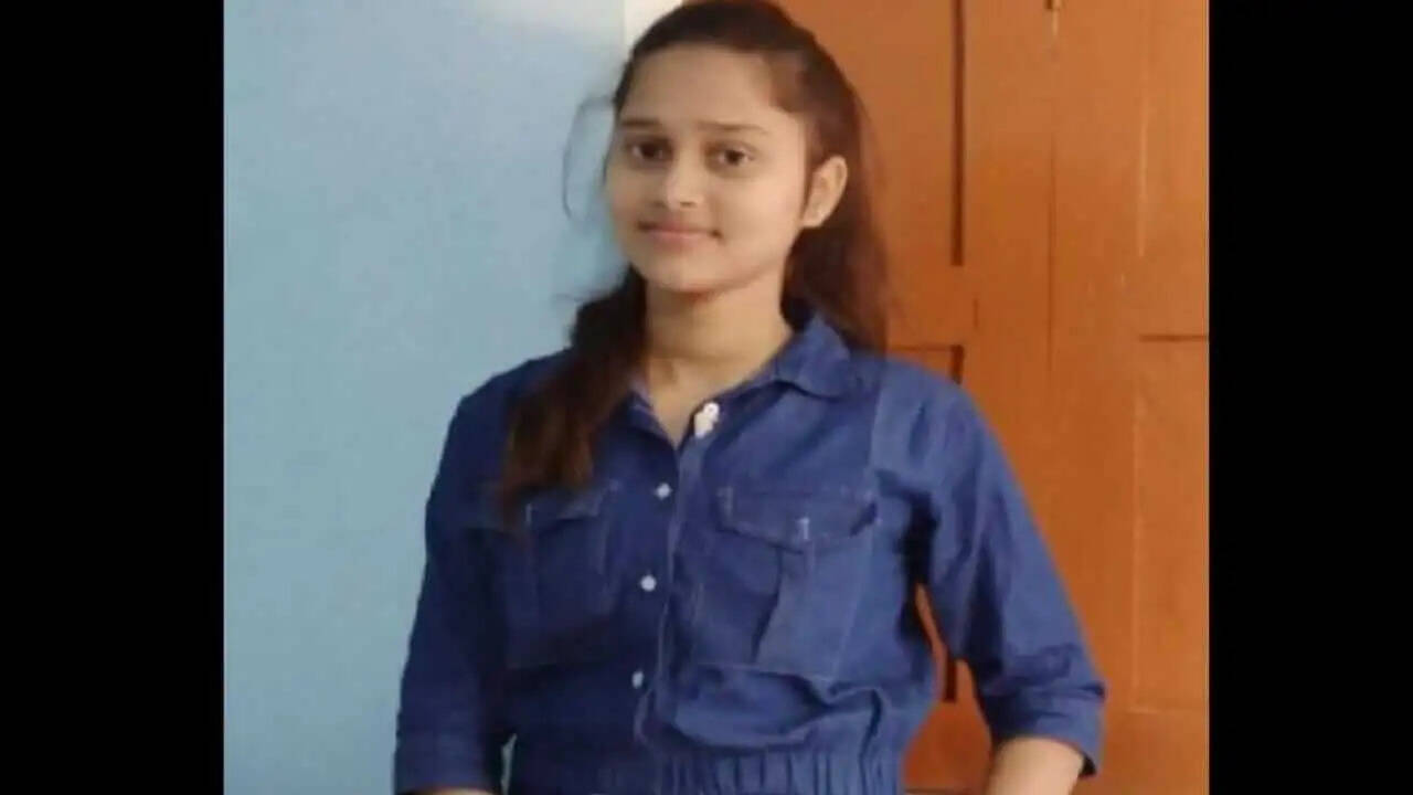 Up Kajal Death : पिता को पीट रहे बदमाशों का बेटी ने बनाया वीडियो तो मार दी गोली, 5 दिन बाद तोड़ा दम