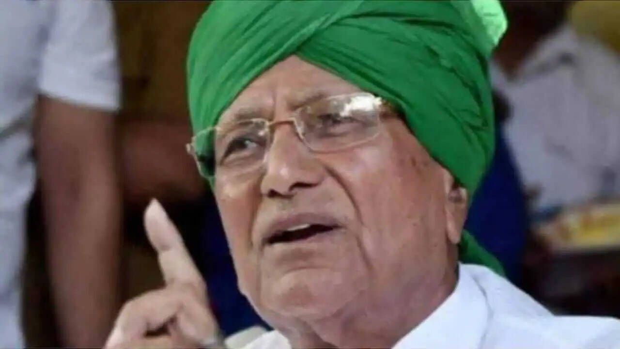 जमानत जब्त होने के डर की वजह से ऐलनाबाद उपचुनाव नहीं करवा रही सरकार : ओपी चौटाला