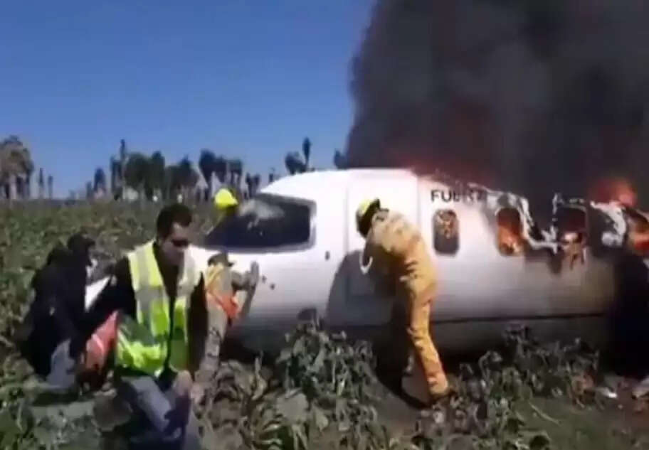 24 घंटों में 4 बड़े विमान क्रैश से दहली दुनिया, जानिए पूरी खबर