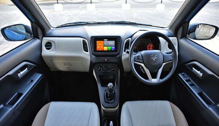 मारुति की सबसे ज्यादा बिकने वाली गाड़ी पर आया बंपर डिस्काउंट, जल्दी ले इस धाकड़ छूट फायदा 