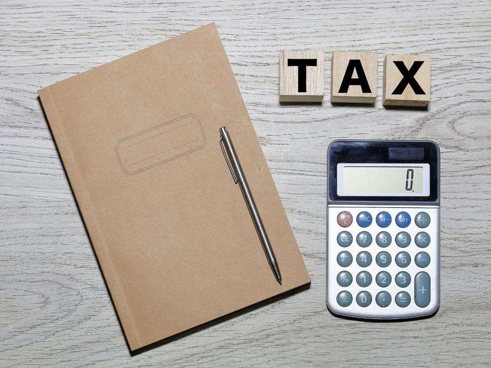 Service Tax On Property : प्रोपर्टी पर भी लगता है सर्विस टैक्स, जानिये कैसे और कितना
