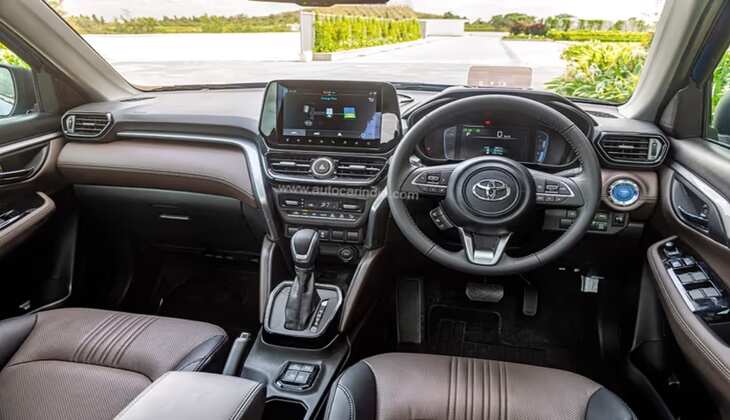 ये SUV फटाफट खरीद रहे लोग, Creta और Scorpio भी इसके आगे लगी हांफने