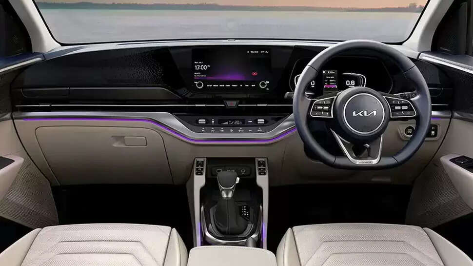 Kia Carens interior