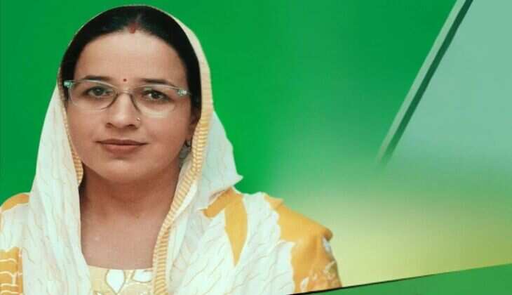 इनेलो नेत्री सुभद्रा शीलू ने जारी की रानियां हलका की महिला विंग की कार्यकारिणी